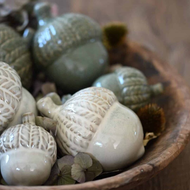 Eicheln aus Keramik (3 Grössen, 2 Farben)
