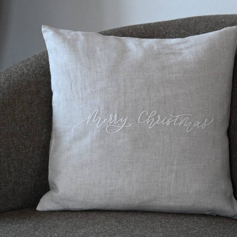 Gartenfenster "Merry Christmas" Kissen 40x40 cm  Leinen natur - white Schrift